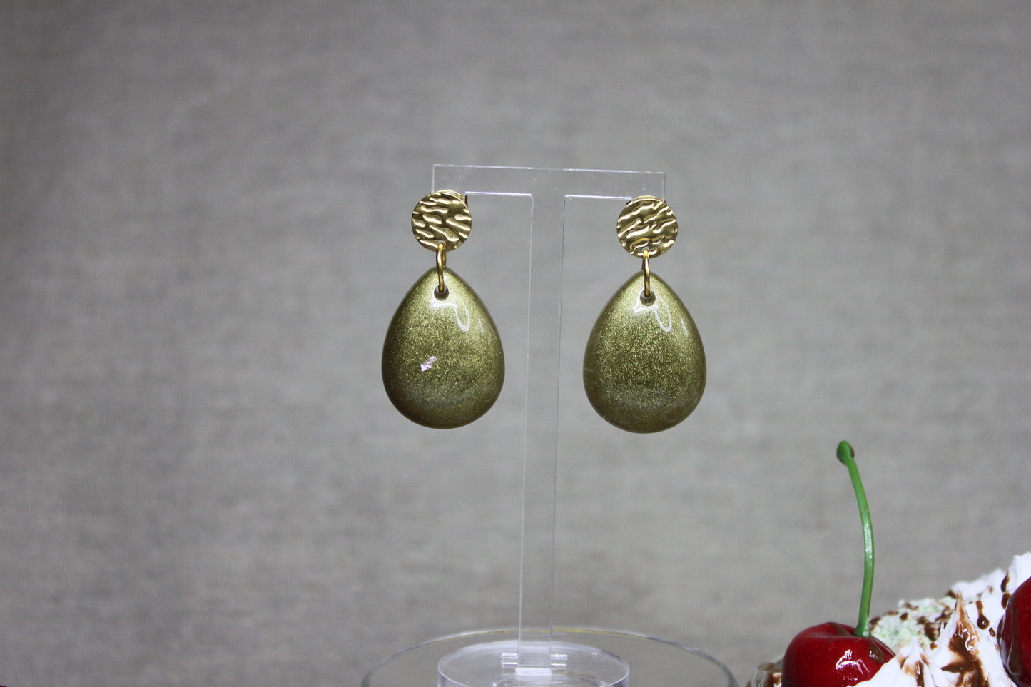 Drop of fun kaki / boucles d'oreilles