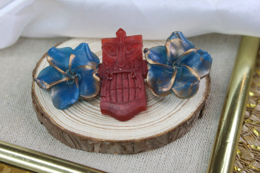 Tiki fleurs / broche