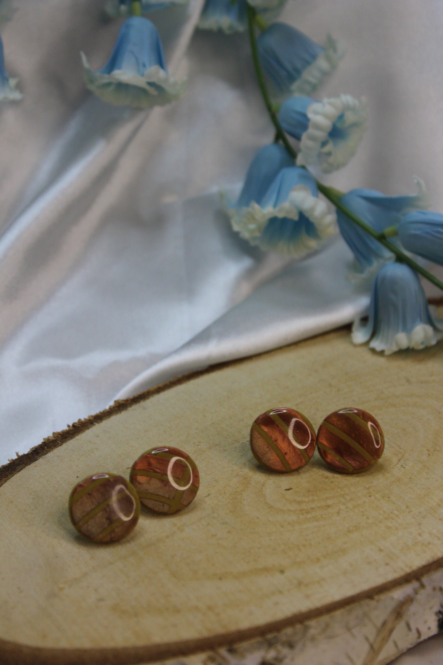 Rétro dot / boucles d'oreilles